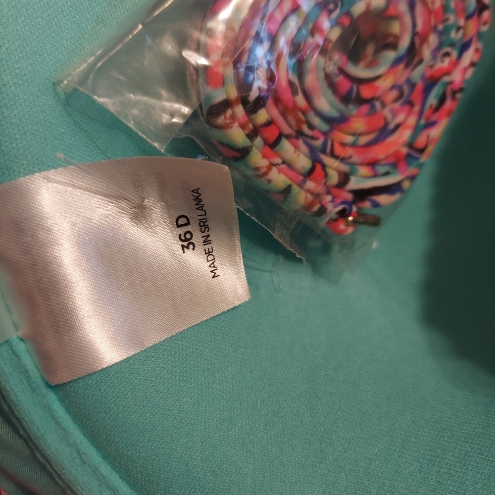 Shade & Shore Strapless Bandeau Bikini Top - Picture 11 of 12